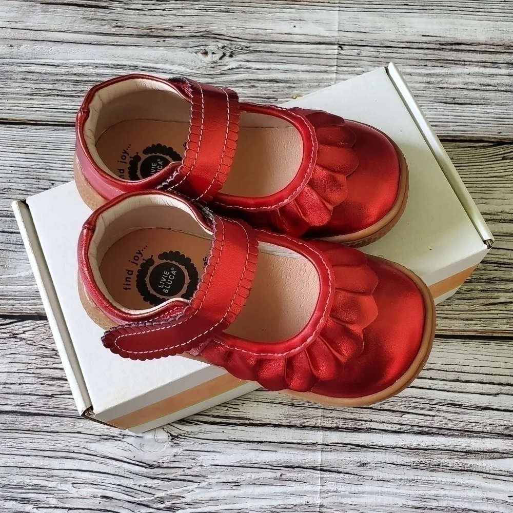Livie and Luca Ruche Mary Jane Shoes Metallic Red New Without Box